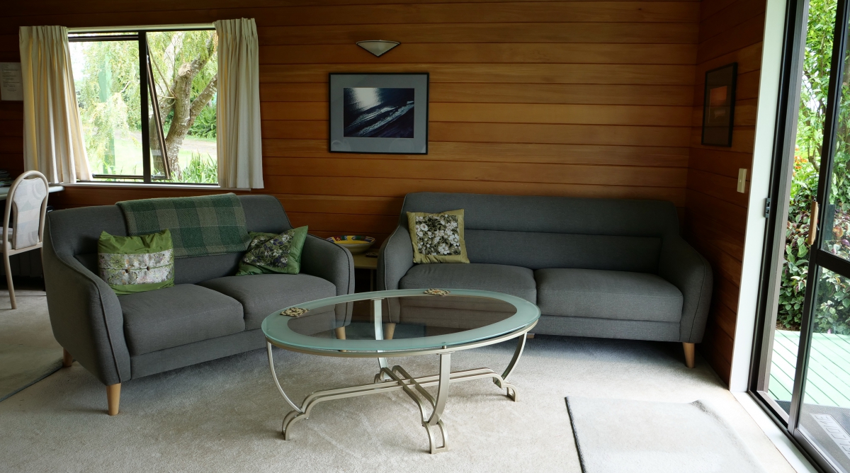 Photo of property: Lounge