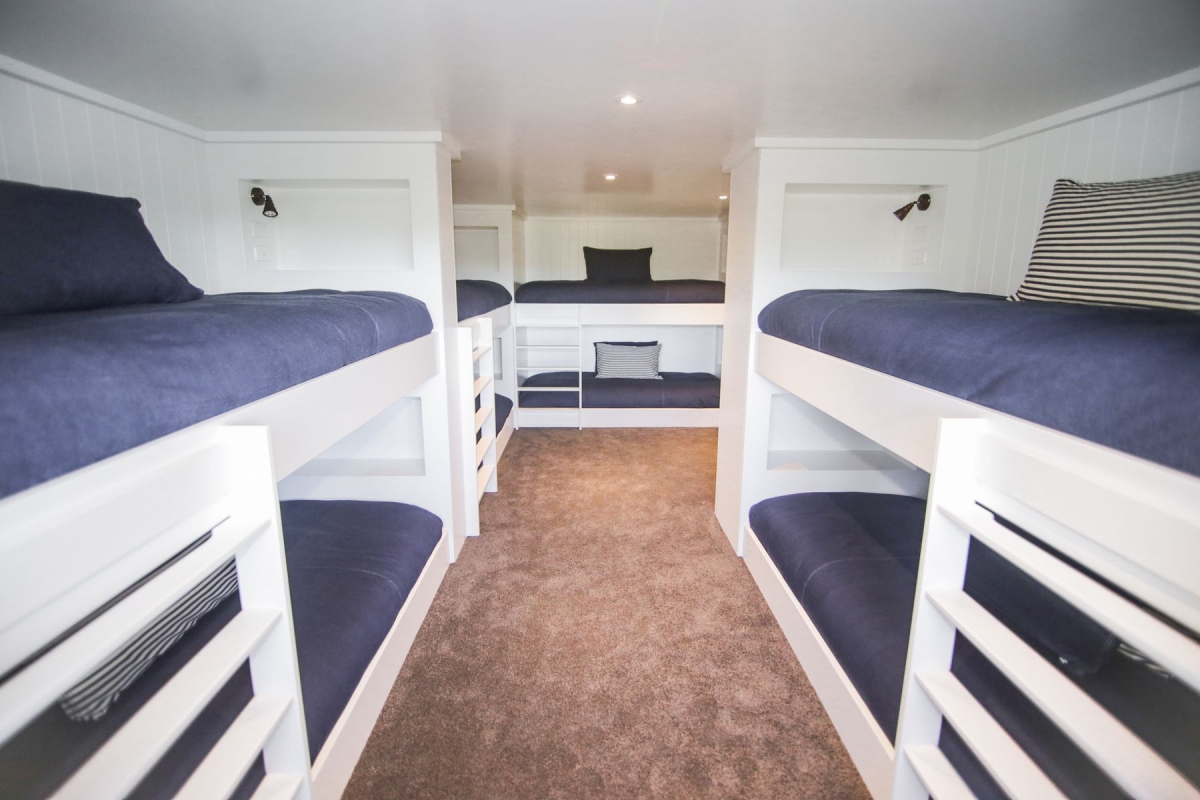 Photo of property: Downstairs bunk room.